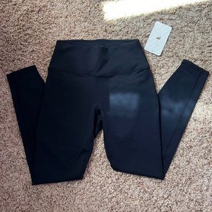 Fabletics High Waisted Solid 7/8 Legging
